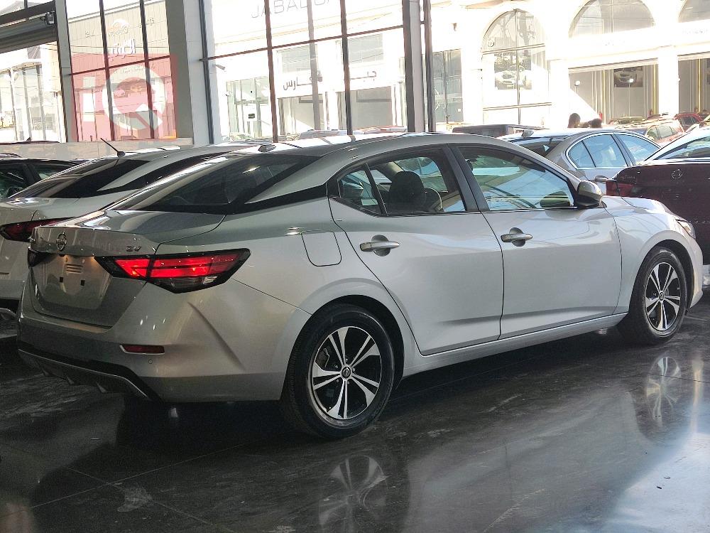 Nissan Sentra